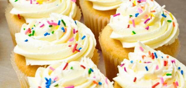 طرق تزيين الكب كيك