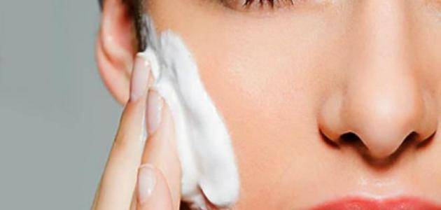 طريقة استعمال غسول الوجه