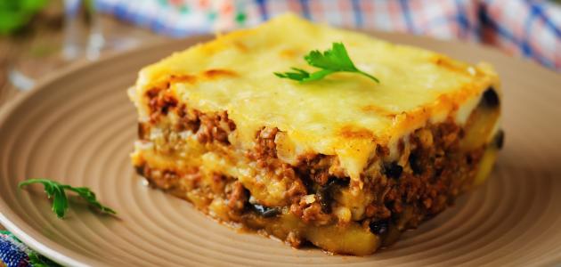 طريقة المسقعة بالبشاميل طريقة المسقعة بالبشاميل