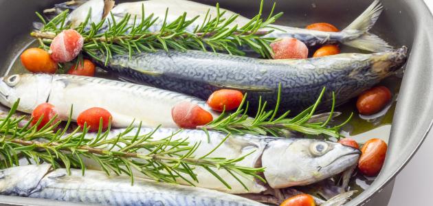 طريقة تتبيل السمك بالفرن طريقة تتبيل السمك بالفرن