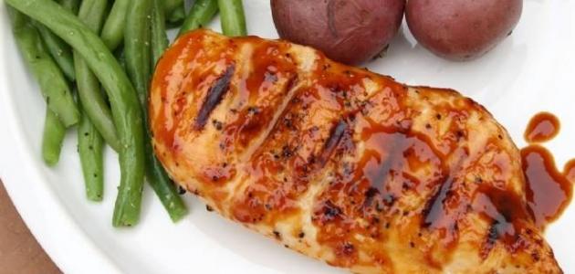 طريقة تحضير صدور الدجاج المشوي طريقة تحضير صدور الدجاج المشوي