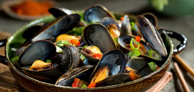 طريقة تنظيف بلح البحر