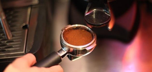 طريقة طحن البن في المنزل