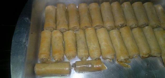 طريقة عمل أصابع الجلاش باللحمة المفرومة طريقة عمل أصابع الجلاش باللحمة المفرومة