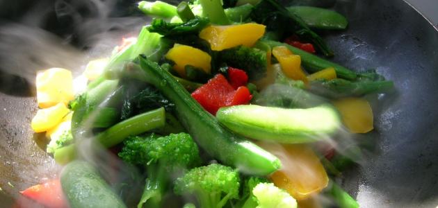 طريقة عمل الخضار السوتيه طريقة عمل الخضار السوتيه