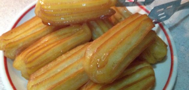 طريقة عمل بلح الشام ولقمة القاضي