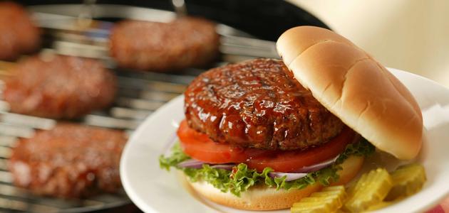 طريقة عمل سندويش همبرجر طريقة عمل سندويش همبرجر