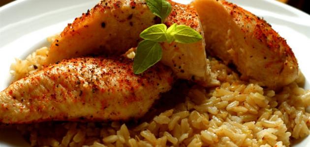 طريقة عمل صدور الدجاج مع الأرز