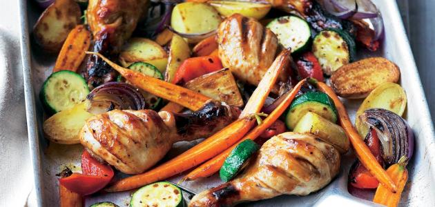 طريقة عمل صينية الدجاج بالخضار طريقة عمل صينية الدجاج بالخضار