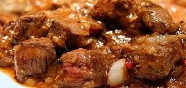 طريقة عمل طاجن اللحمة بالبصل طريقة عمل طاجن اللحمة بالبصل