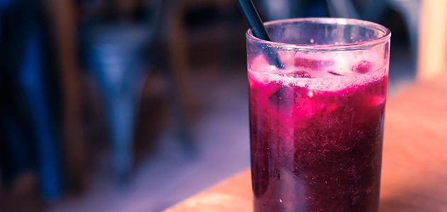 طريقة عمل عصير الخروب المجروش