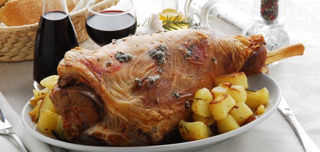 طريقة عمل فخدة الخروف بالفرن طريقة عمل فخدة الخروف بالفرن