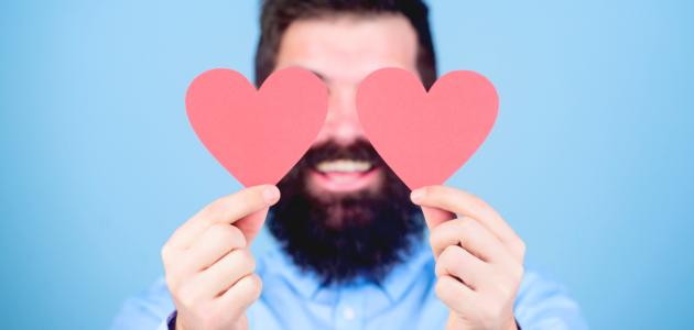 علامات الحب عند الرجل في علم النفس علامات الحب عند الرجل في علم النفس