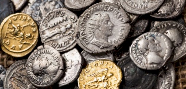 عملات قديمة نادرة