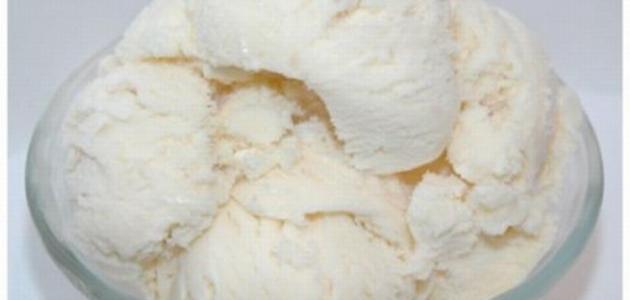 عمل الآيس كريم بالحليب