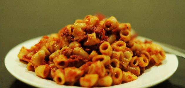 عمل المعكرونة باللحمة المفرومة