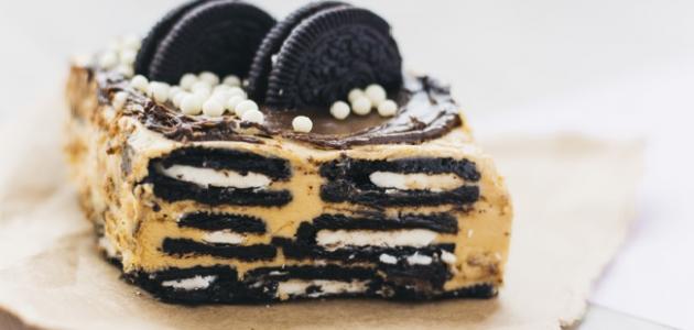 عمل كيكة الأوريو المحشية عمل كيكة الأوريو المحشية