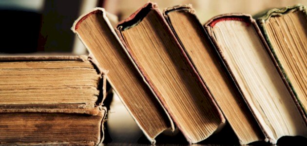 عوامل نهضة الأدب في العصر الحديث