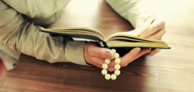 فائدة العلم بالمكي والمدني من الآيات فائدة العلم بالمكي والمدني من الآيات