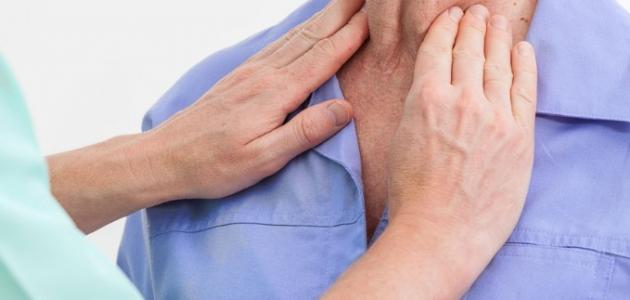 فحص الغدة الدرقية - فيديو