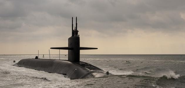 فكرة عمل الغواصة