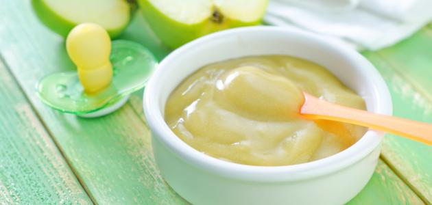 فوائد التفاح المسلوق للرضع