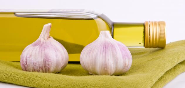 فوائد الثوم وزيت الزيتون