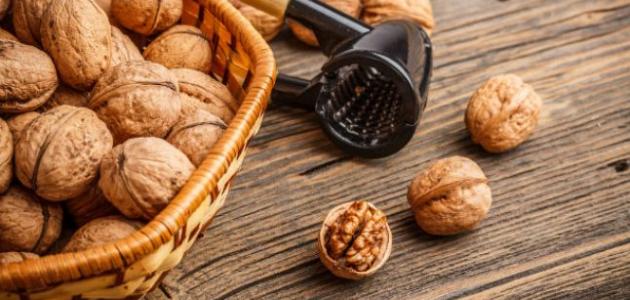 فوائد الجوز للحامل والجنين