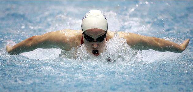 فوائد رياضة السباحة فوائد رياضة السباحة