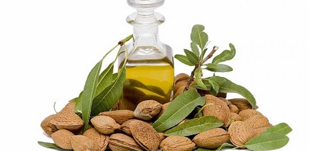 فوائد زيت اللوز الحلو للبشرة