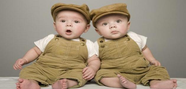 في أي شهر أعرف أني حامل بتوأم في أي شهر أعرف أني حامل بتوأم
