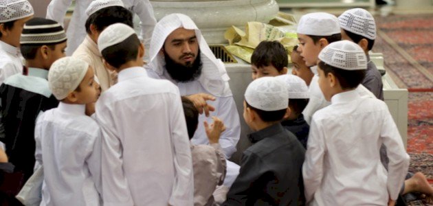 قصة السيدة هاجر وماء زمزم للأطفال قصة السيدة هاجر وماء زمزم للأطفال