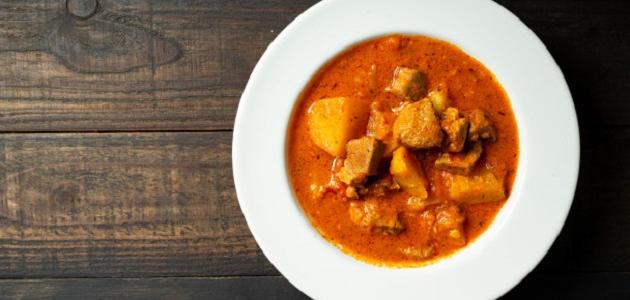 قوارب البطاطس باللحم المفروم قوارب البطاطس باللحم المفروم