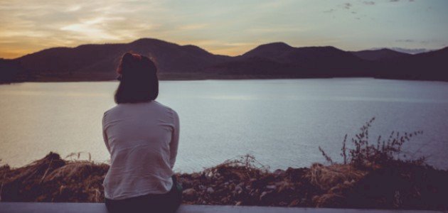 كلام عن الفراق والجرح كلام عن الفراق والجرح