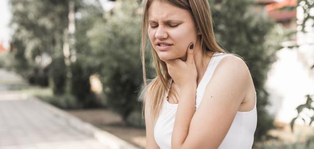 كيفية التخلص من جفاف الحلق كيفية التخلص من جفاف الحلق