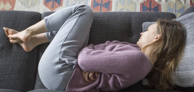 كيفية تخفيف آلام الدورة الشهرية كيفية تخفيف آلام الدورة الشهرية