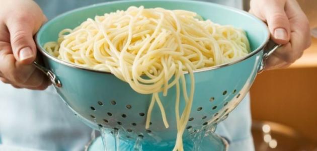 كيفية سلق المعكرونة كيفية سلق المعكرونة