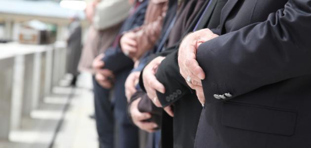 كيفية صلاة الجنازة