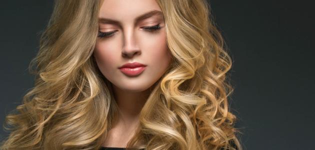 كيف أصبغ شعري أشقر في البيت