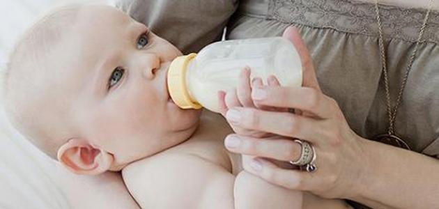 كيف أفطم ابني من الرضاعة الصناعية كيف أفطم ابني من الرضاعة الصناعية