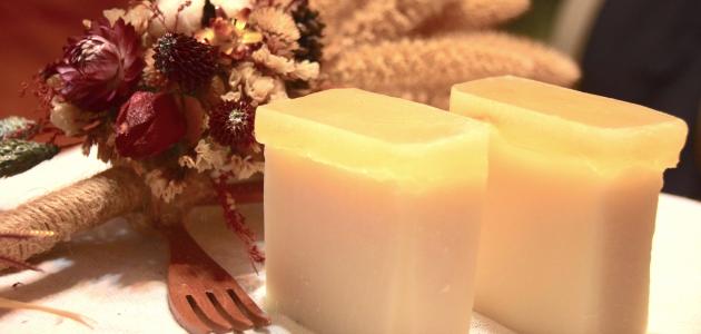 كيف أنظف بشرتي الجافة