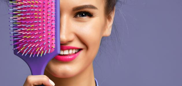 كيف أنظف فرشاة الشعر كيف أنظف فرشاة الشعر