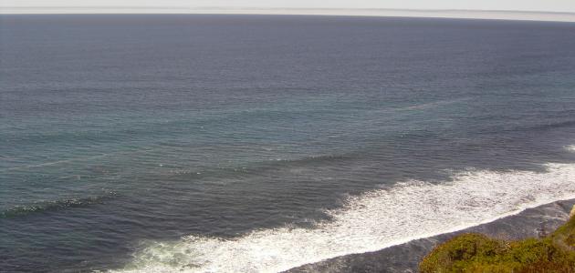 لماذا سمي المحيط الهادئ بهذا الاسم