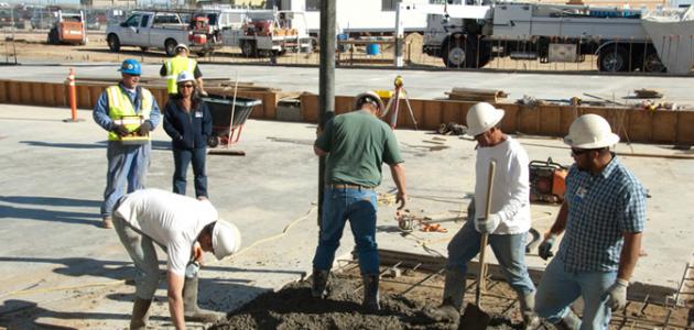 من أدوات البناء من أدوات البناء