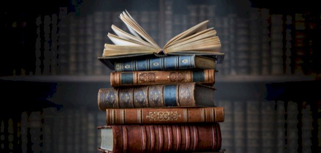 من هم علماء التاريخ؟ من هم علماء التاريخ؟