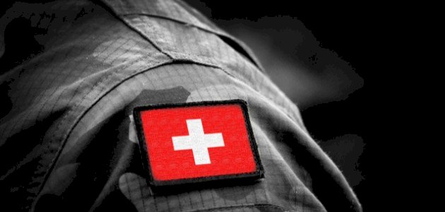 هل يوجد جيش في سويسرا