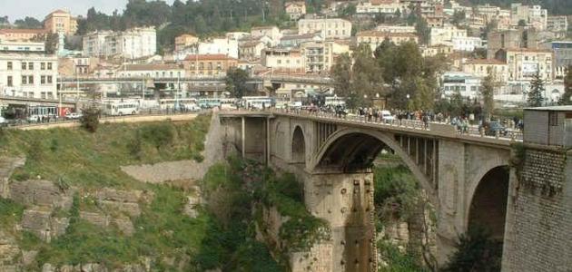 وصف لمدينة قسنطينة