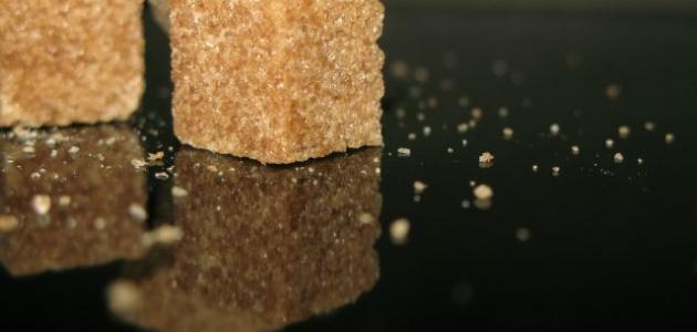 صورة صناعة السكر من قصب السكر