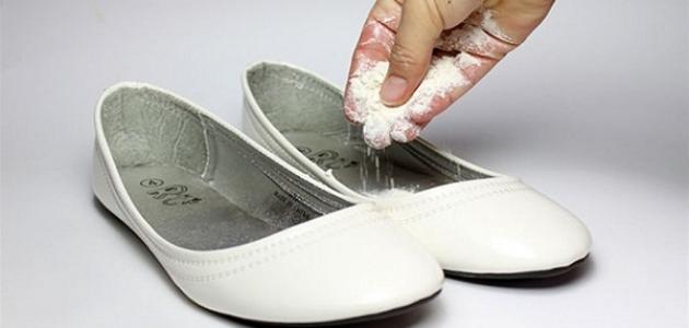 صورة كيفية القضاء على رائحة الحذاء الكريهة