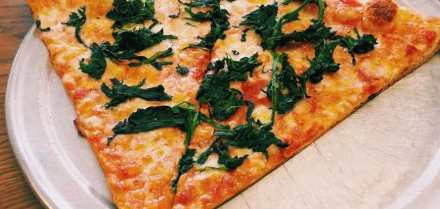صورة جديد أسهل طريقة لعمل البيتزا دون خميرة